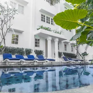 https://umalas-suite.hotelsseminyak.net